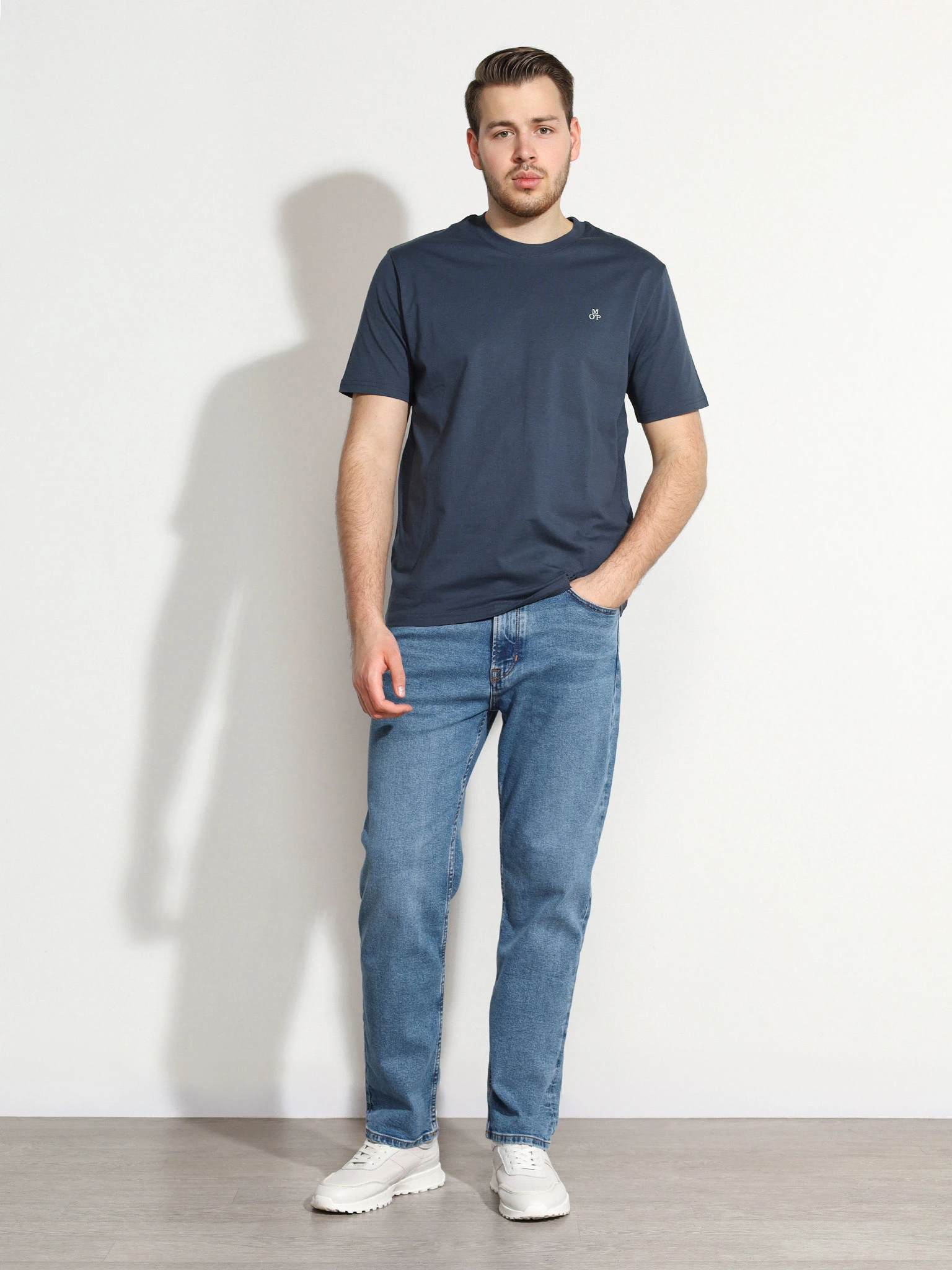 Футболка синего цвета из хлопка